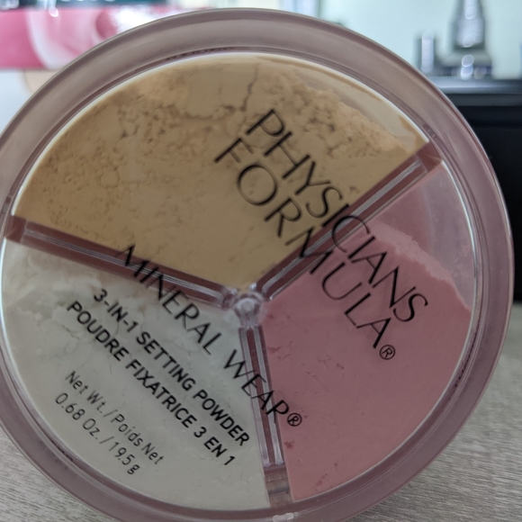 Physicians Formula - Picture 4 of 5